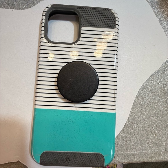 iPhone 12 Pro Max case bundle - Picture 1 of 7